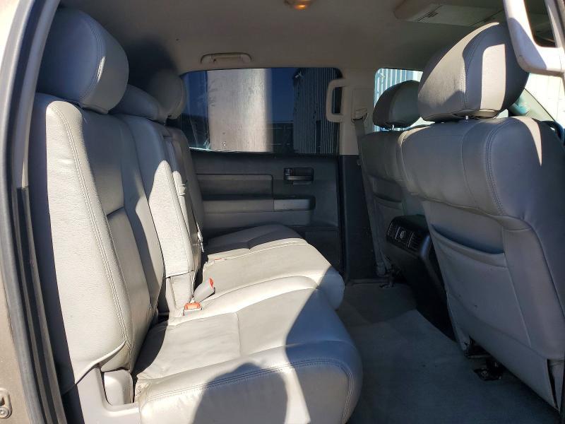 2010 Toyota Tundra Crewmax SR5
