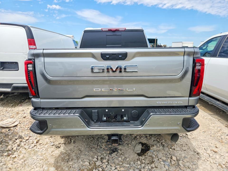 2025 GMC Sierra K2500 Denali Ultimate