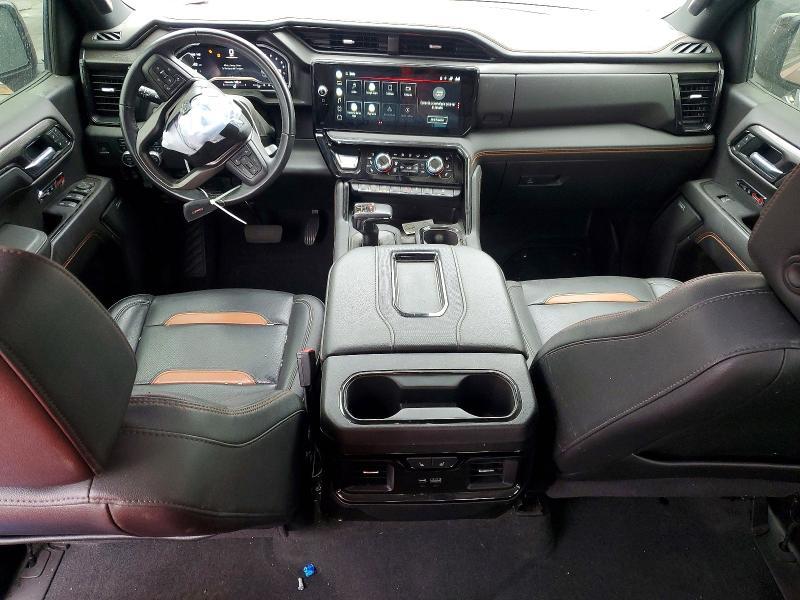 2022 GMC Sierra K1500 AT4