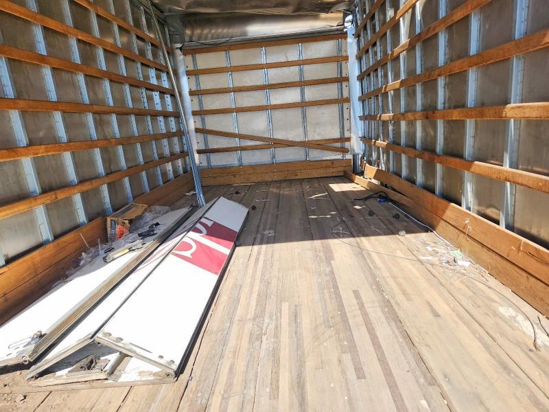 2020 Isuzu NPR HD BOX Truck