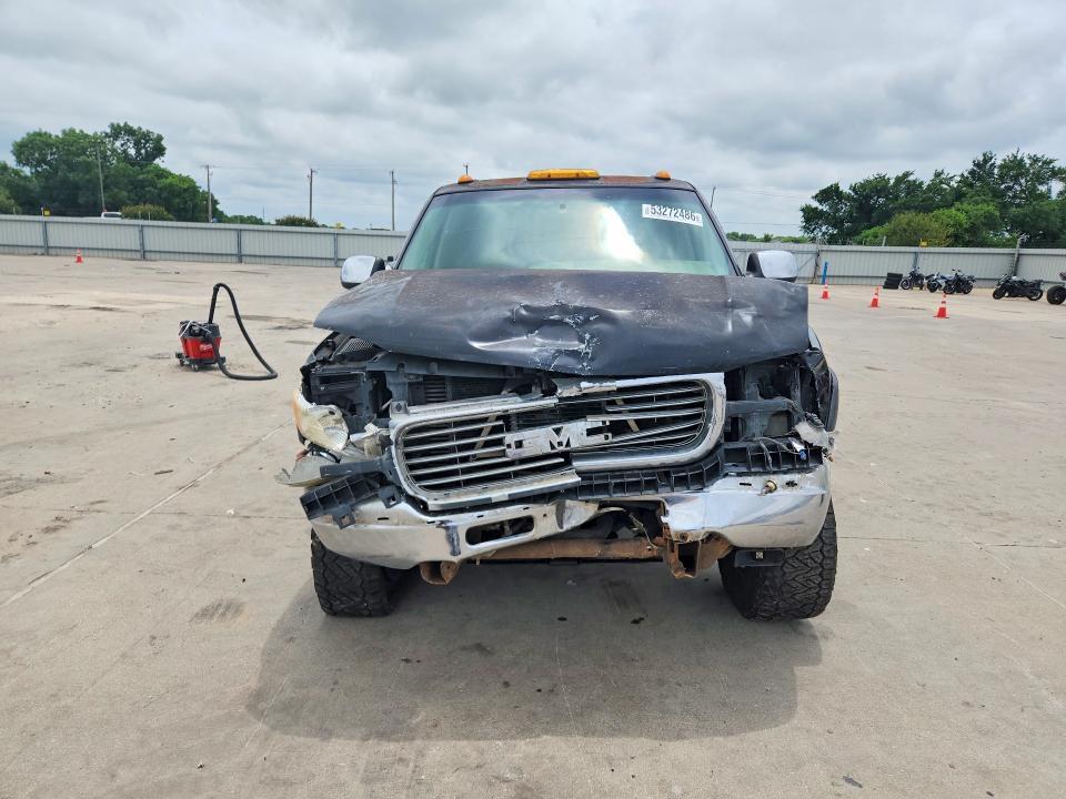 2001 GMC Sierra K2500 Heavy Duty