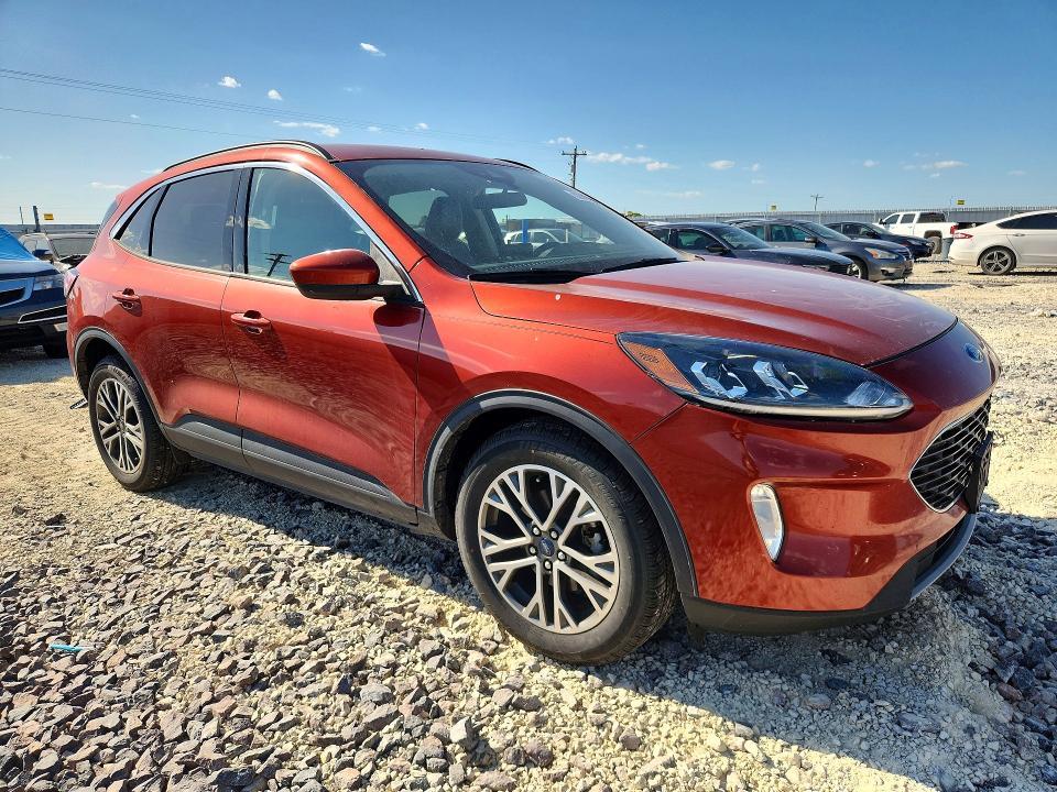 2020 Ford Escape sel