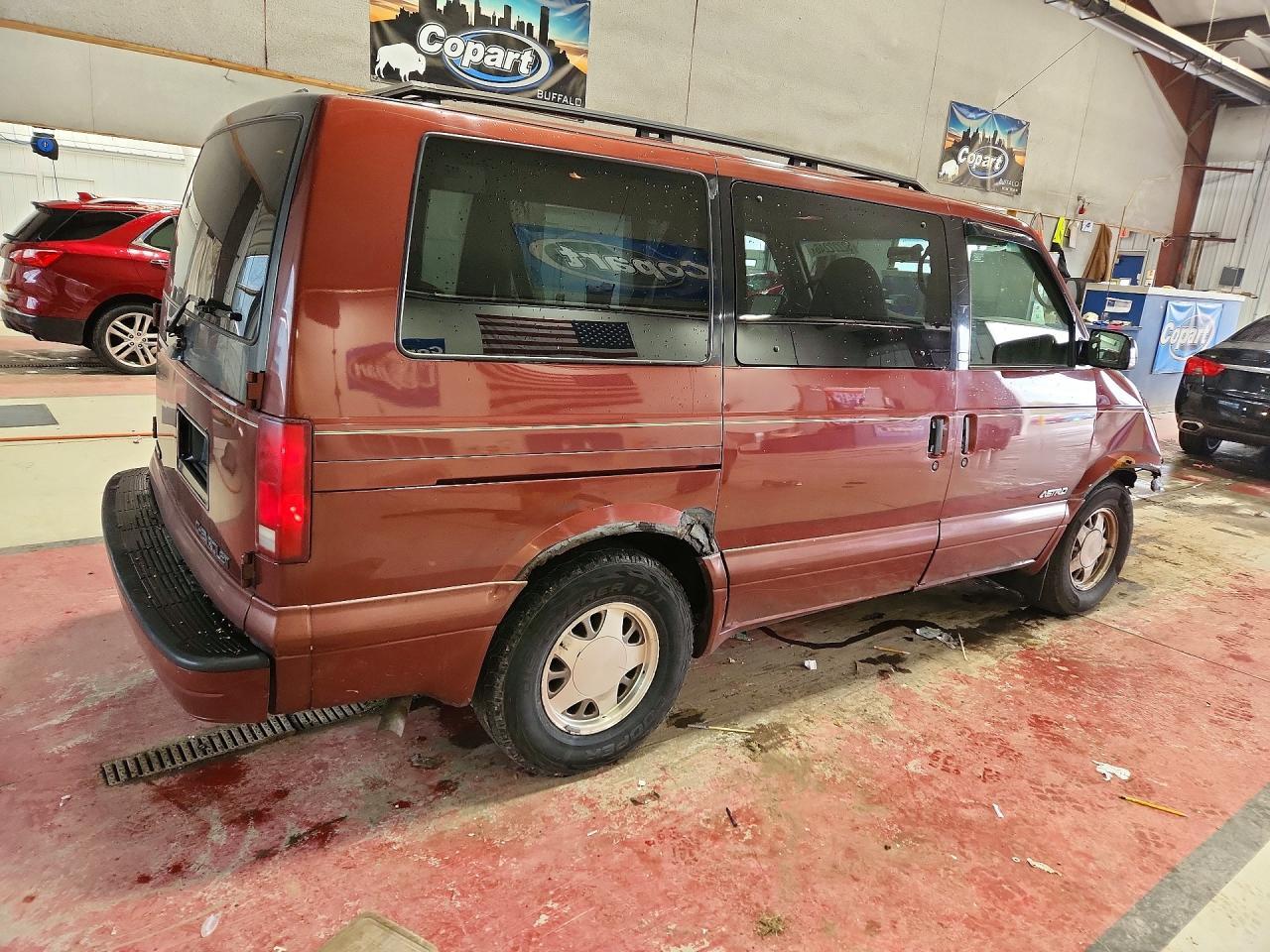 2000 Chevrolet Astro