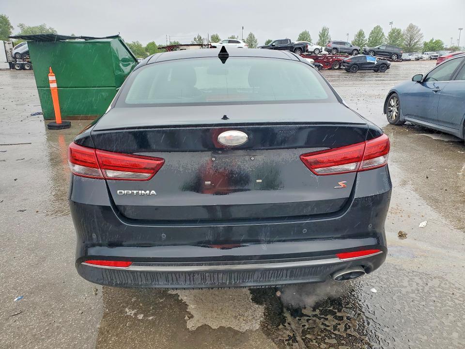 2018 KIA Optima s