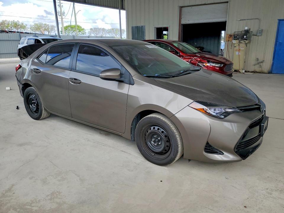 2017 Toyota Corolla le