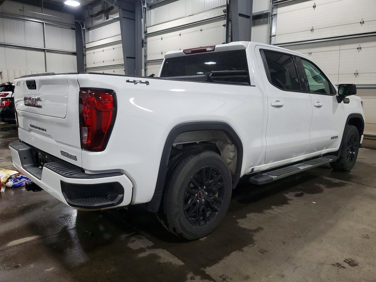 2022 GMC Sierra K1500 Elevation