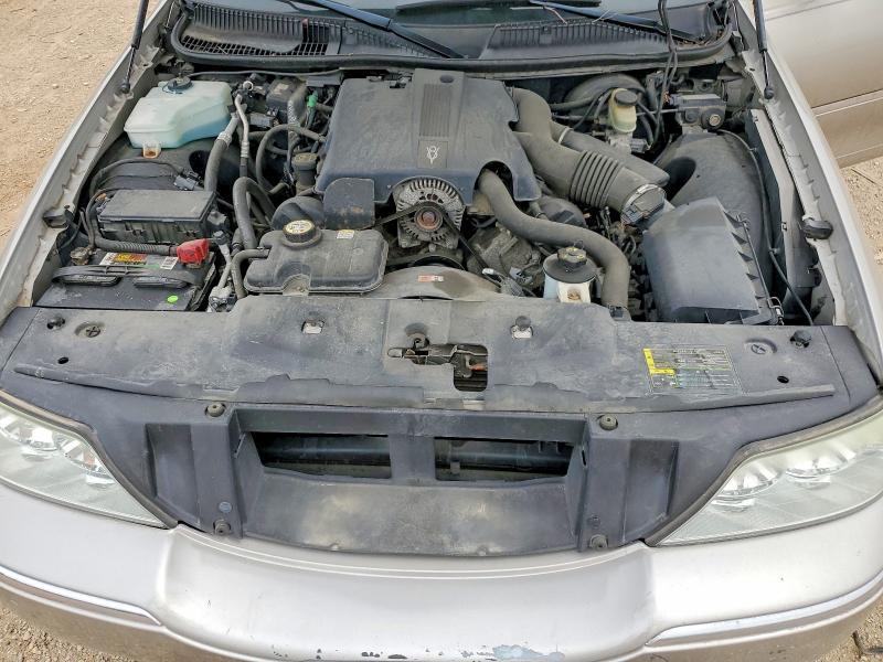 2003 Lincoln Town car Executive