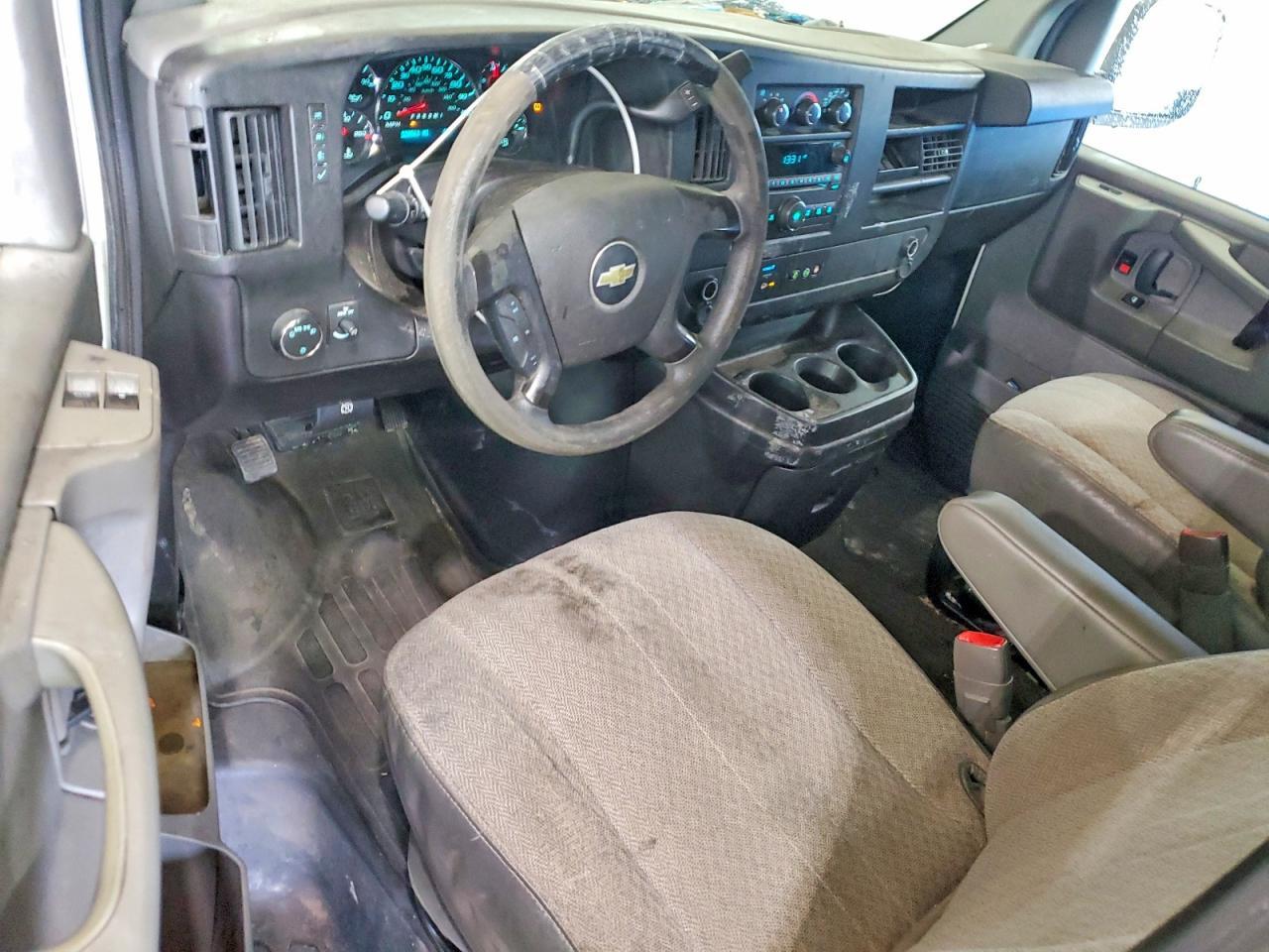 2013 Chevrolet Express G3500 LT
