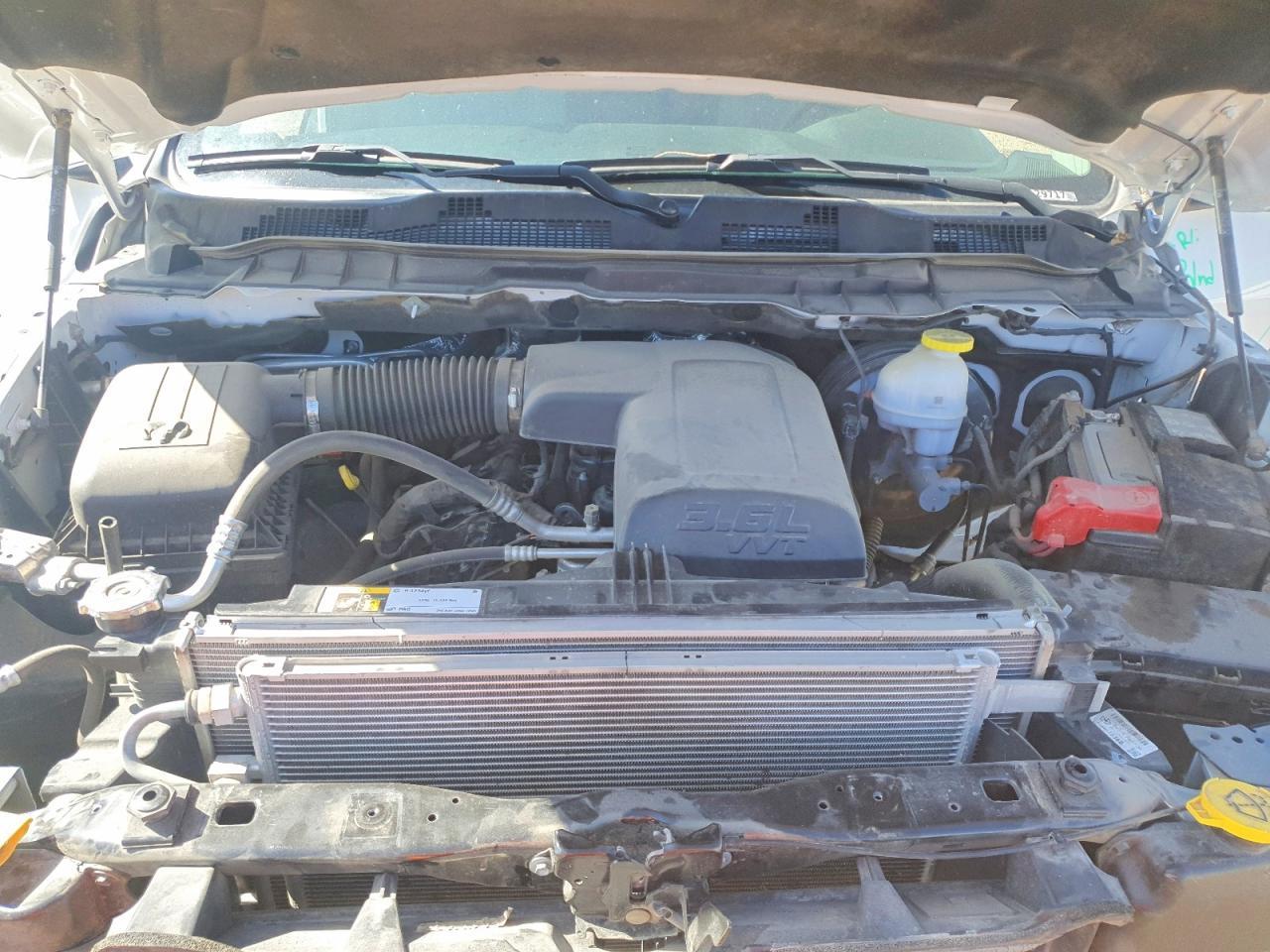 2024 Dodge RAM 1500 Classic SLT