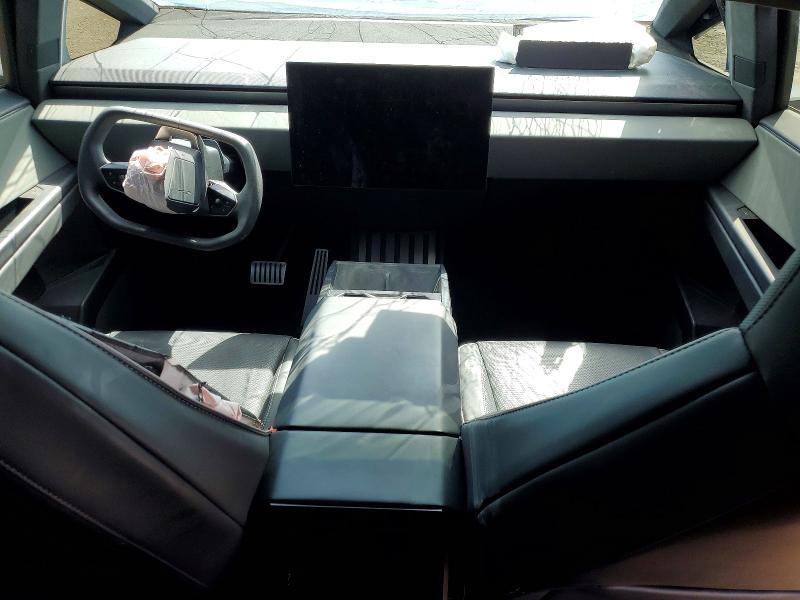2024 Tesla Cybertruck