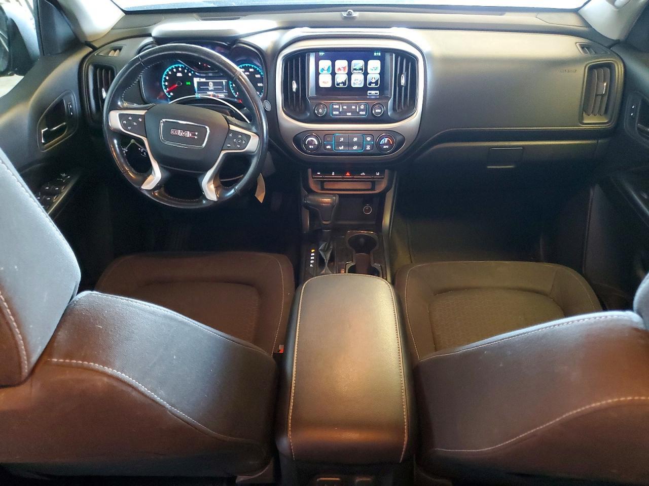 2017 GMC Canyon SLE
