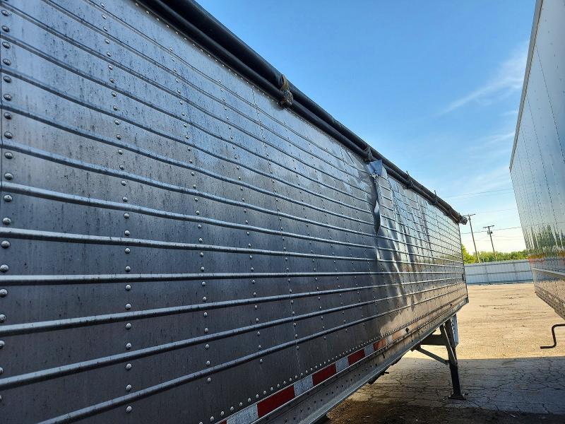 2020 Wilson Trailer-Hopper Bottom Grain Trailer