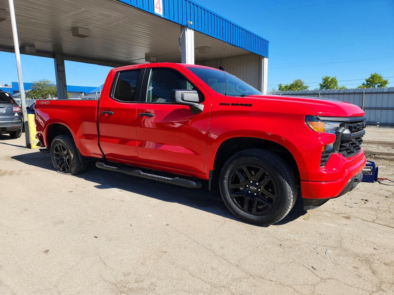 2024 Chevrolet Silverado K1500 Custom