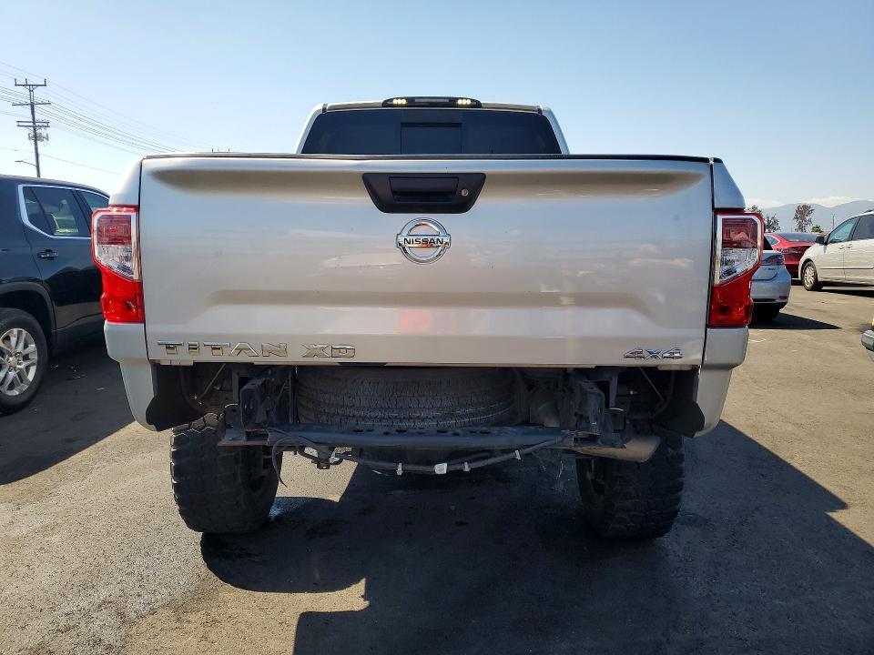 2017 Nissan Titan XD S