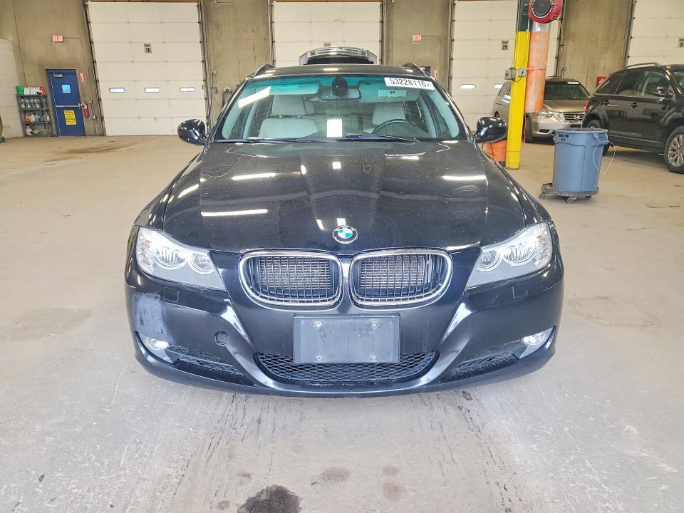 2012 BMW 328 xi