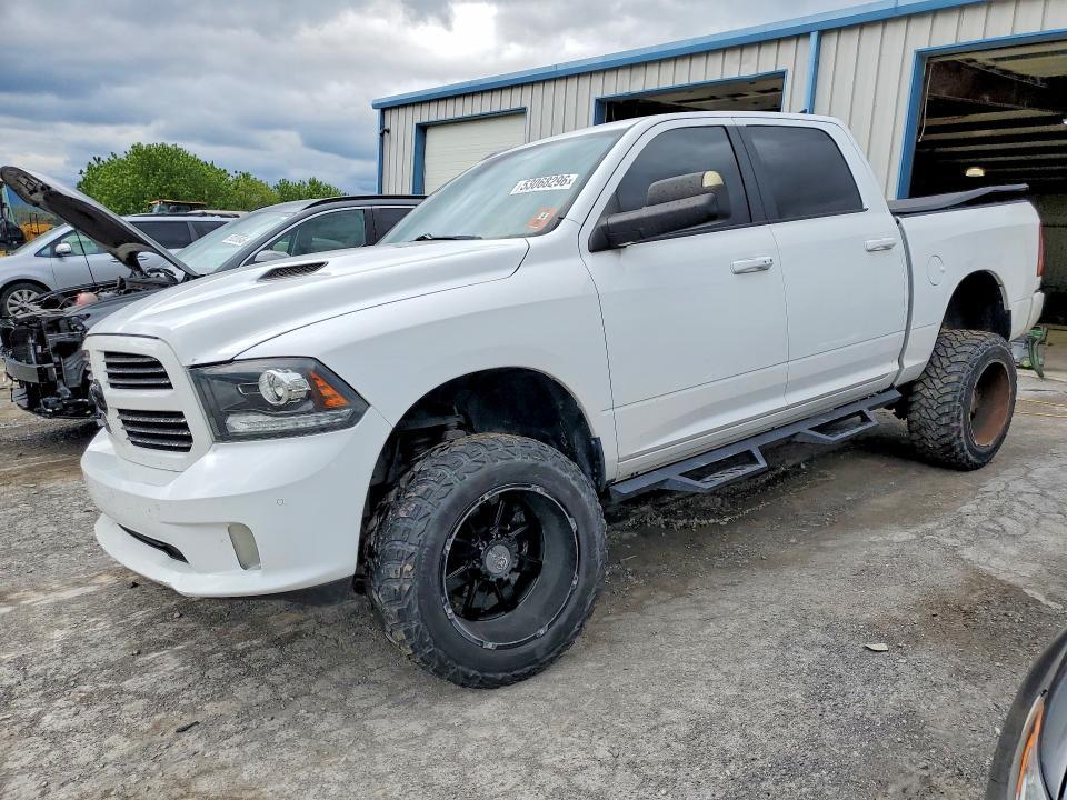 2014 Dodge RAM 1500 Sport