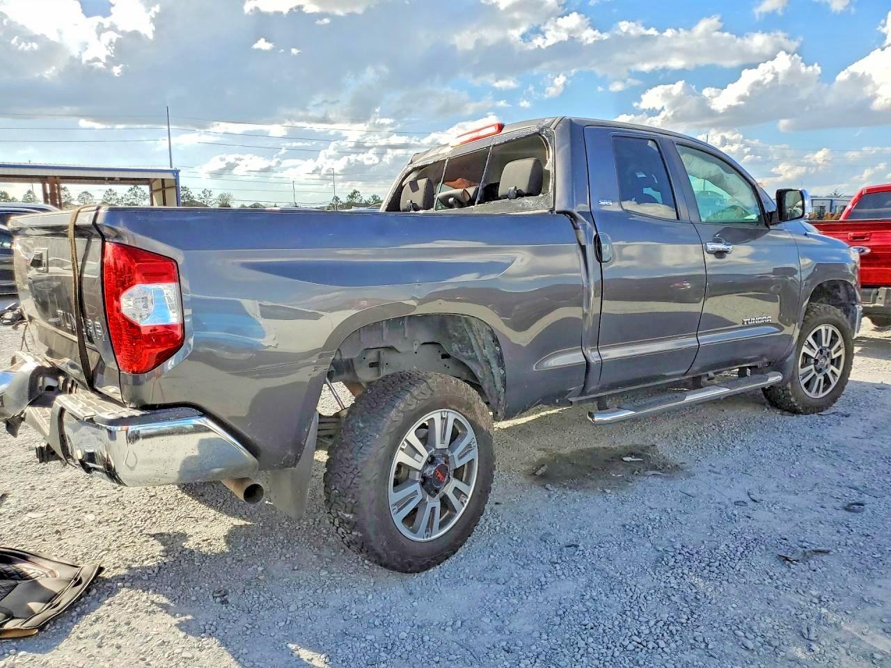 2016 Toyota Tundra SR5