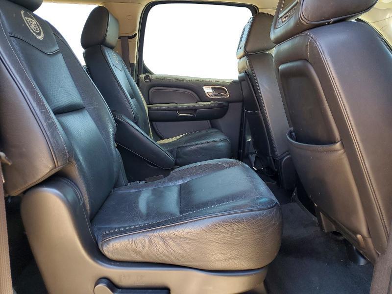 2012 Cadillac Escalade esv Platinum