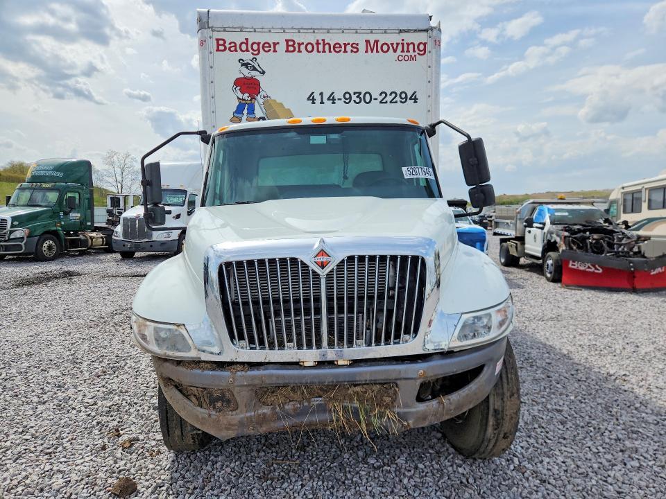 2021 International MV607 BOX Truck