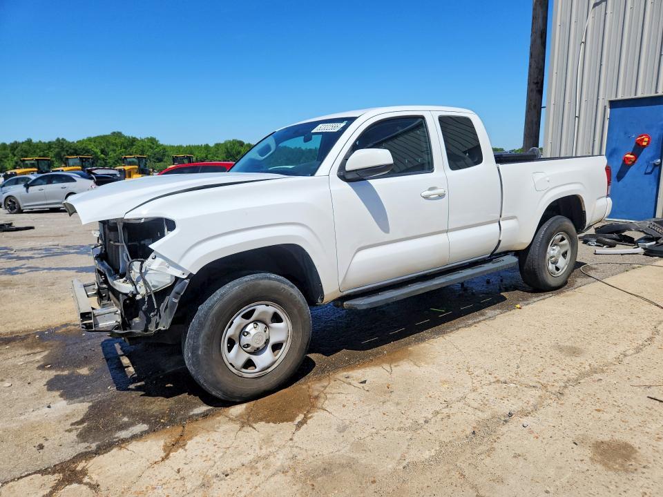 2017 Toyota Tacoma SR