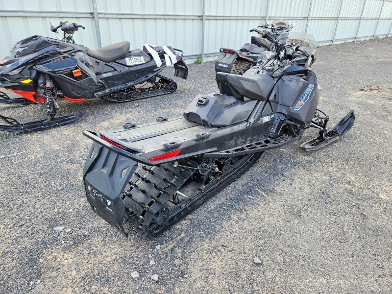2022 Skidoo Backcountry X 850 E