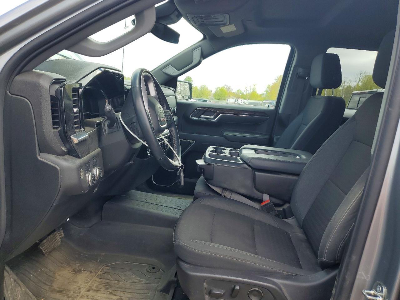 2024 GMC Sierra K1500 Elevation