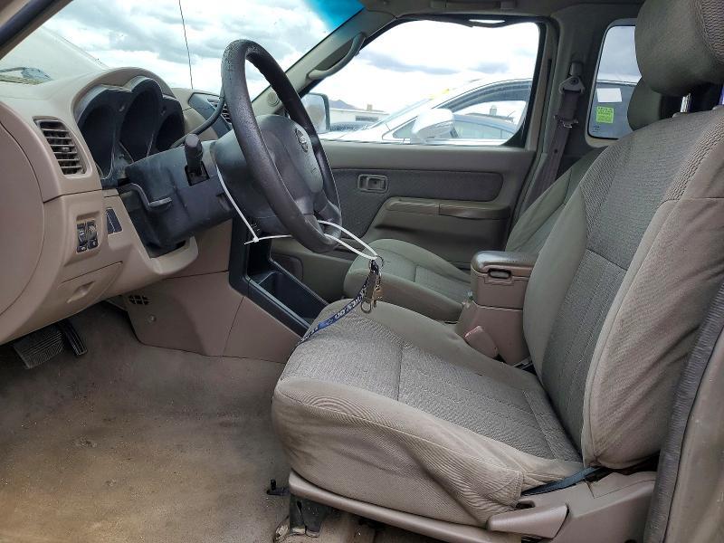 2003 Nissan Frontier King cab xe