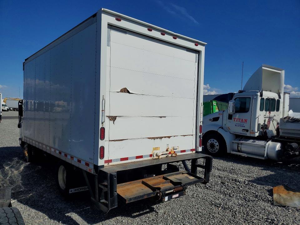 2016 Isuzu NPR XD BOX Truck