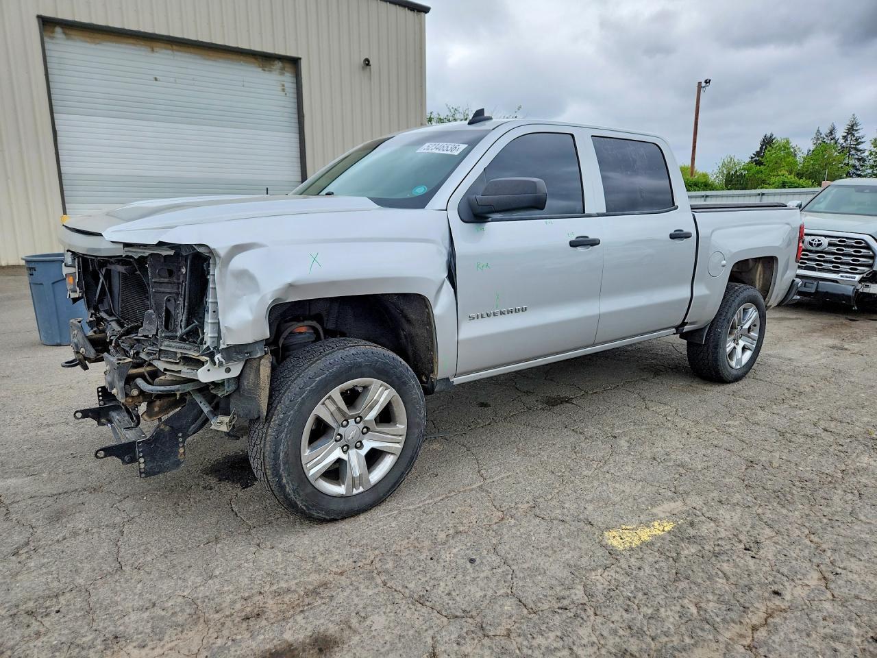 2018 Chevrolet Silverado K1500 Custom