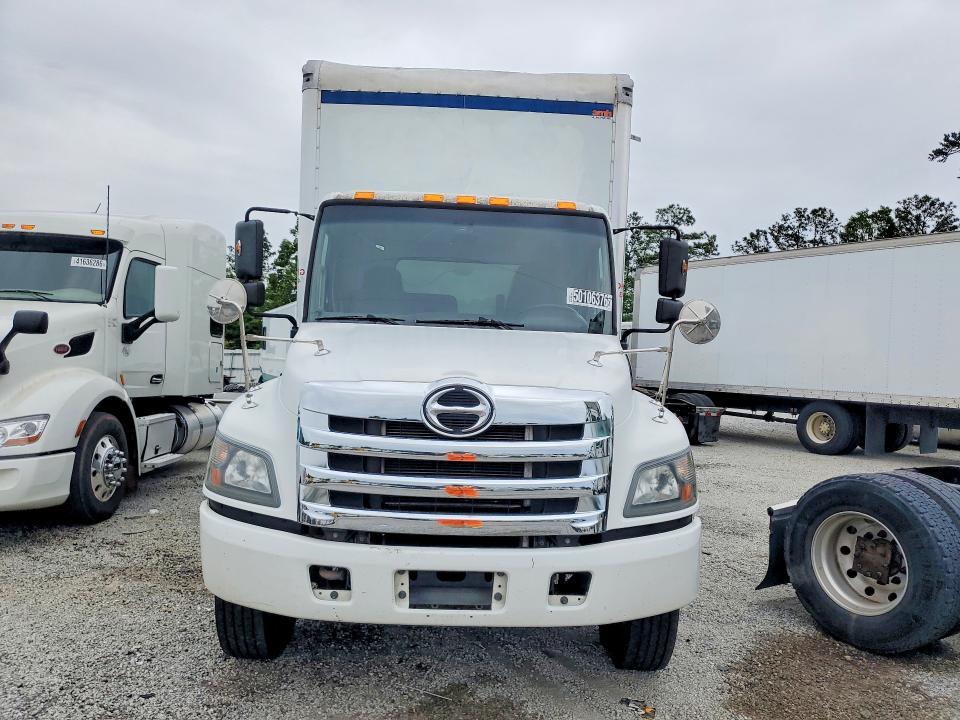2017 Hino 258/268 BOX Truck
