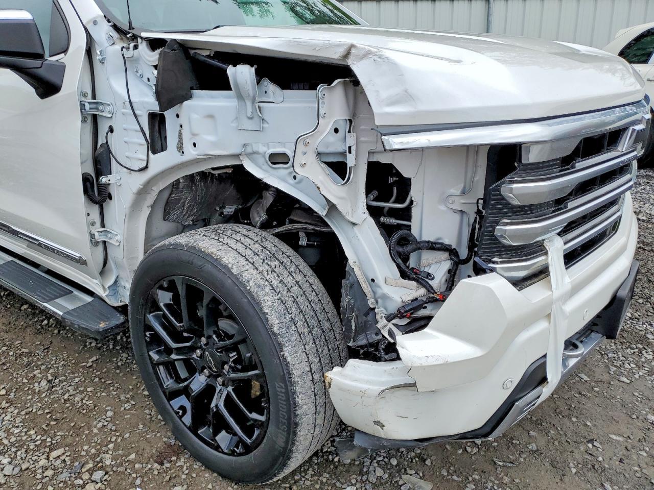 2023 Chevrolet Silverado K1500 High Country