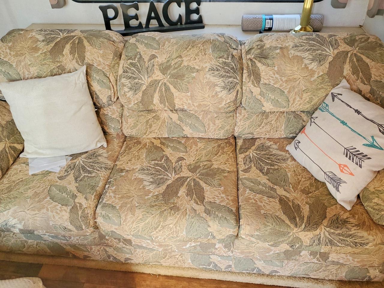 2000 Coachmen Royal