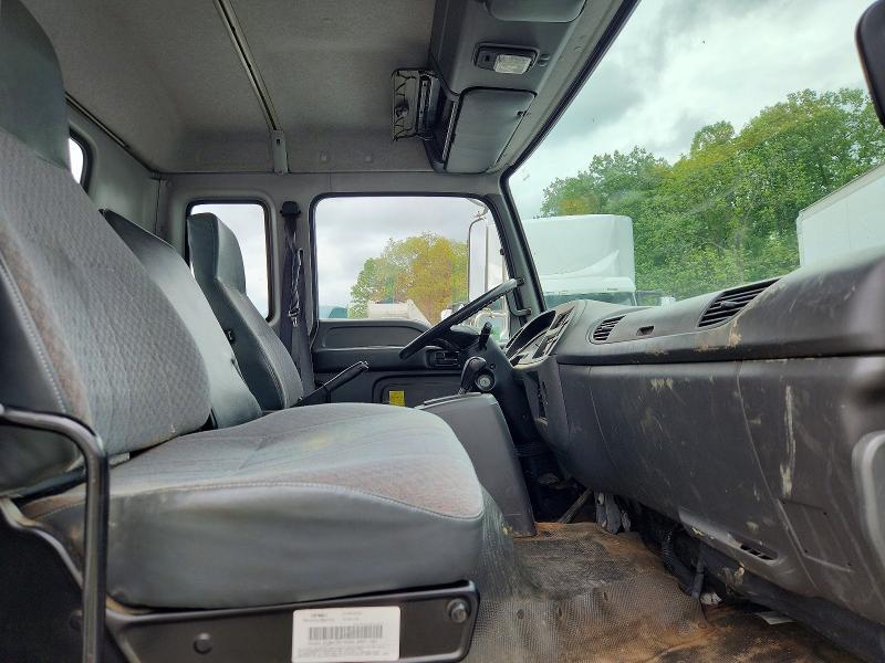 2005 Isuzu FTR / FVR