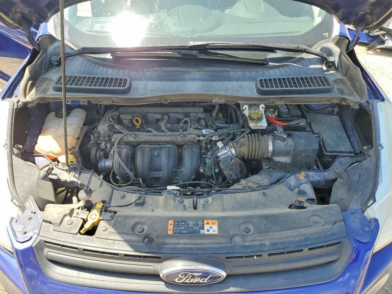 2015 Ford Escape s
