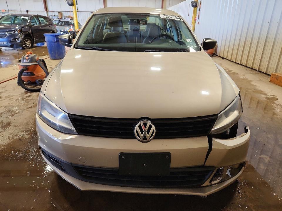 2012 Volkswagen Jetta Base