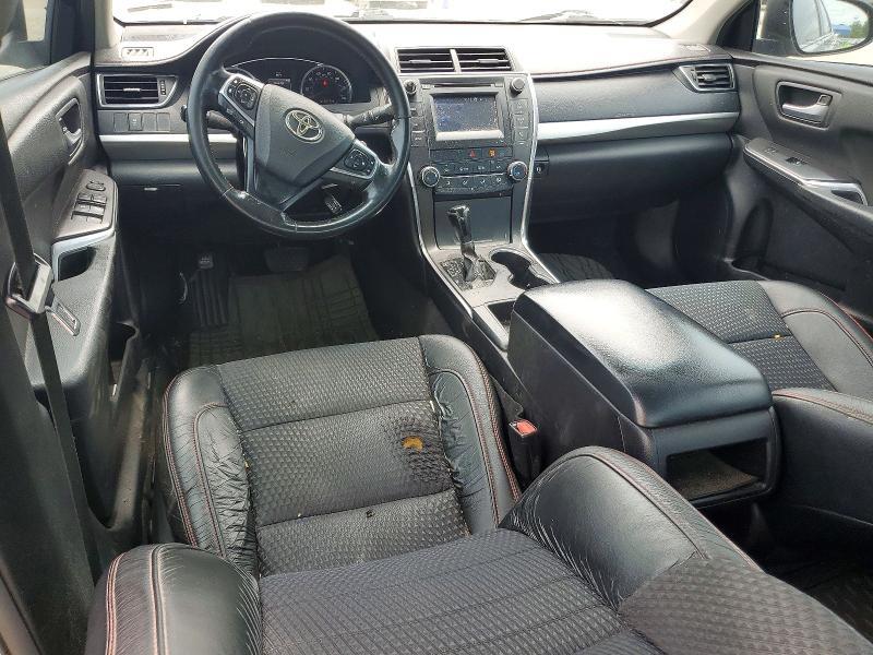 2015 Toyota Camry se