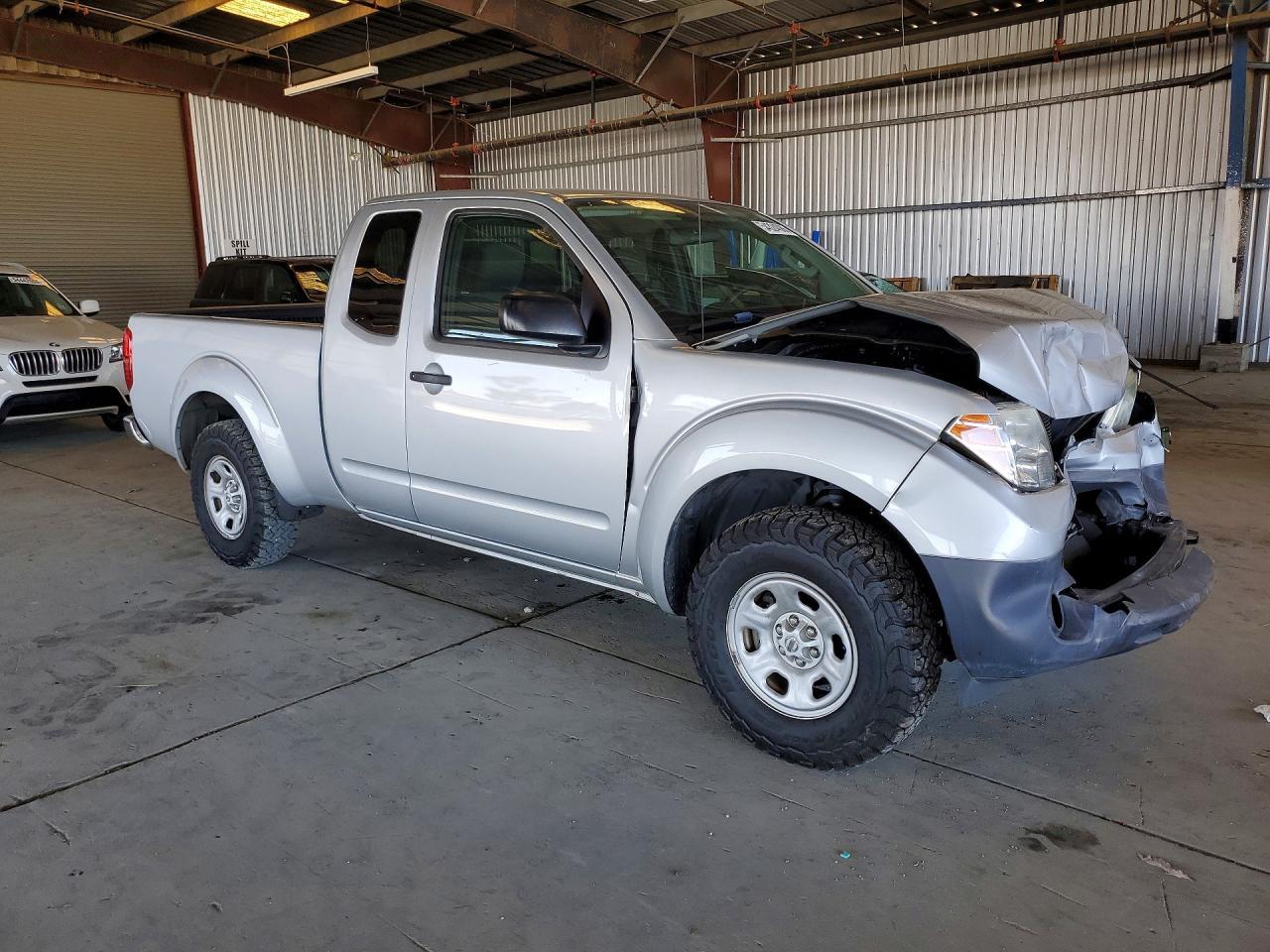 2016 Nissan Frontier S