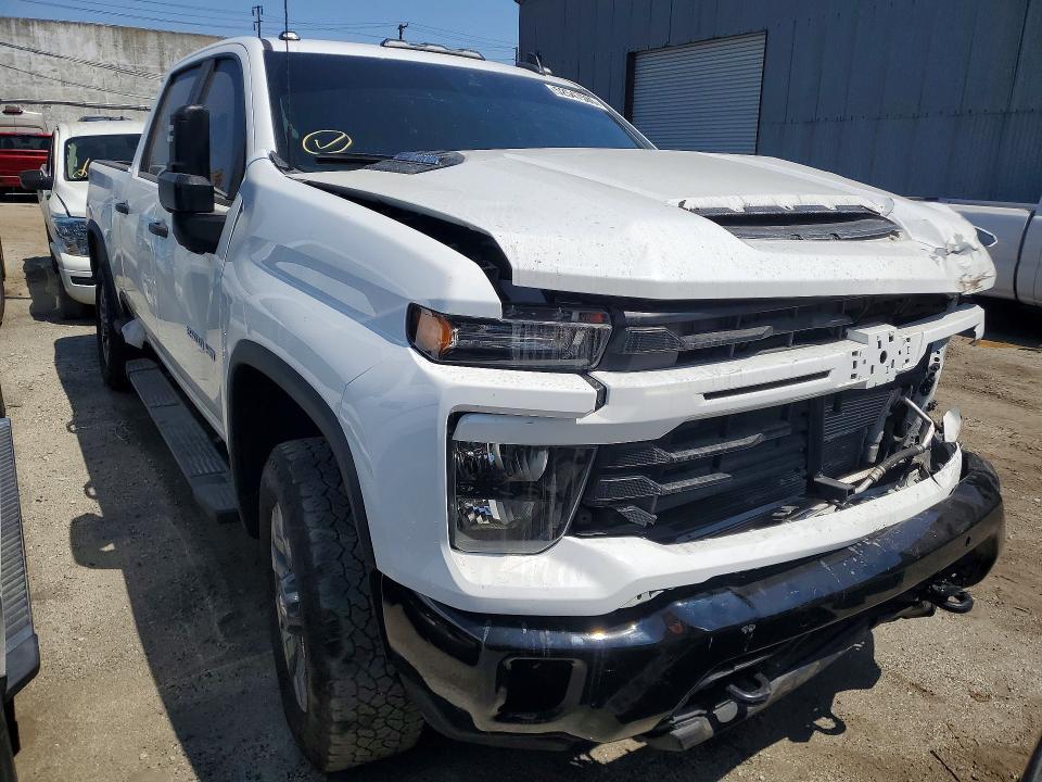 2025 Chevrolet Silverado K2500 Custom