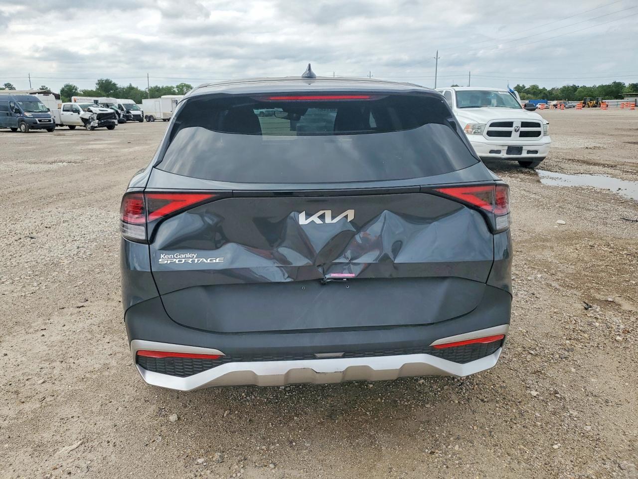 2025 KIA Sportage ex