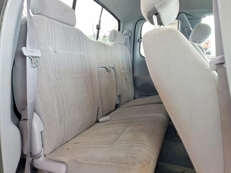 2002 Toyota Tundra SR5 V8