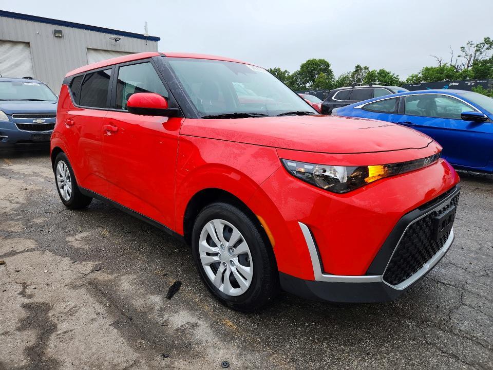 2025 KIA Soul lx