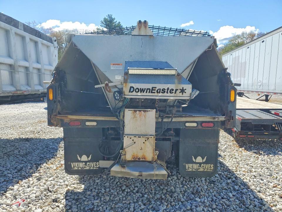 2022 International CV515