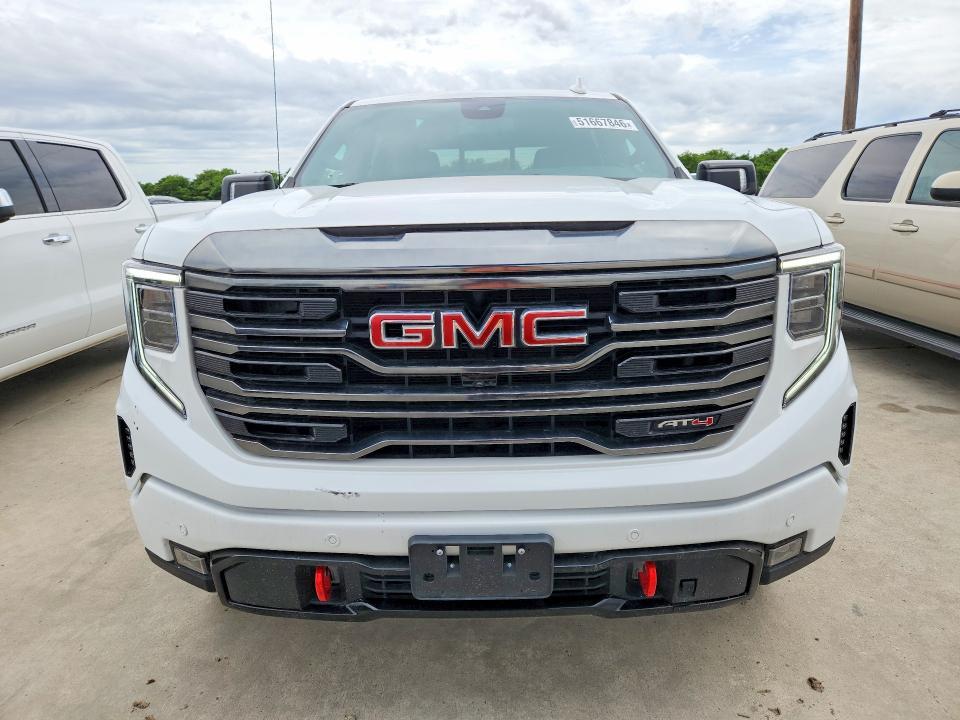 2024 GMC Sierra K1500 AT4