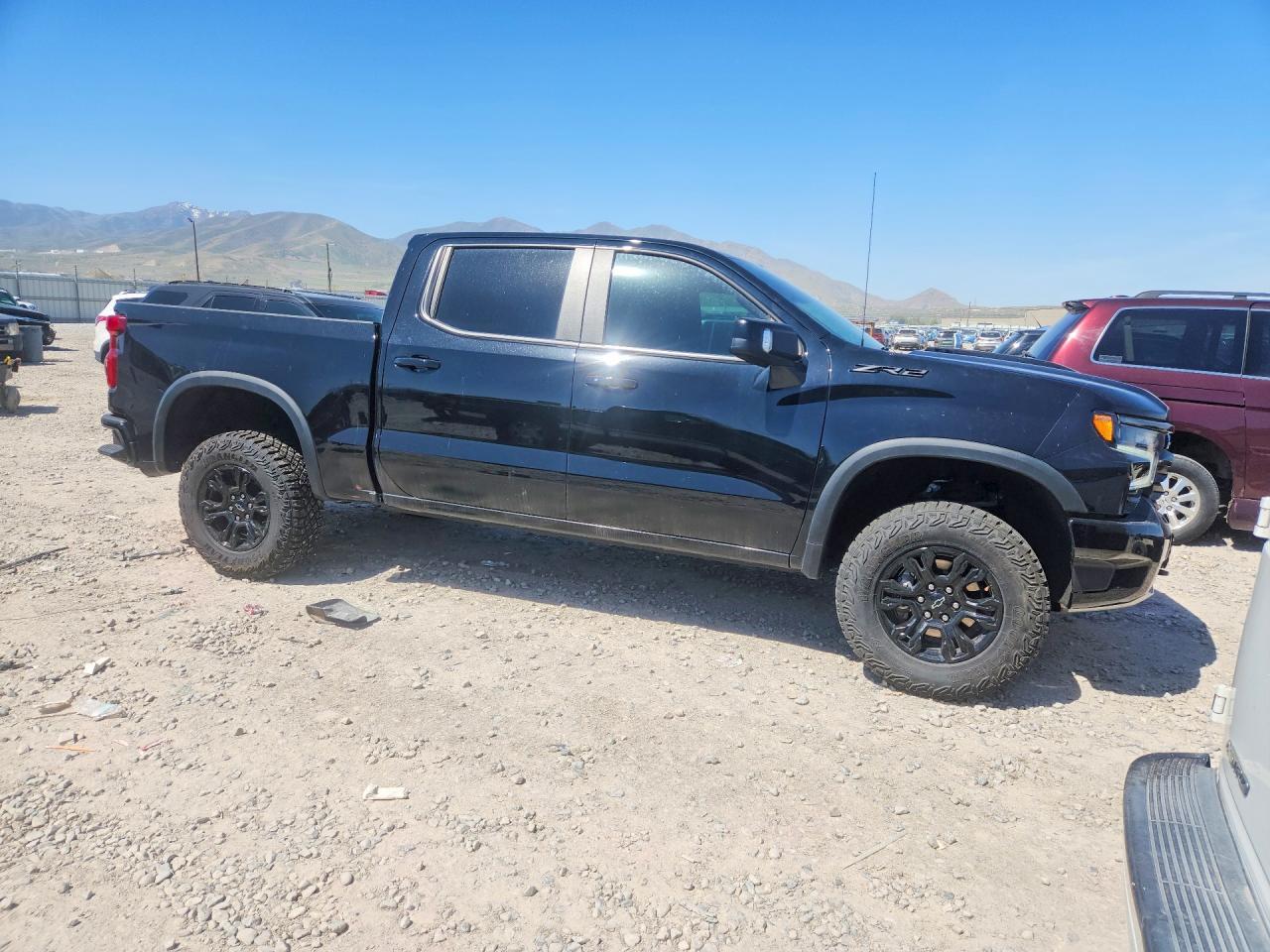 2024 Chevrolet Silverado K1500 ZR2