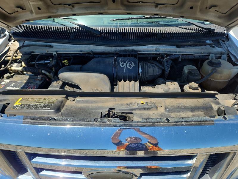 2014 Ford Econoline E350 Super Duty Wagon