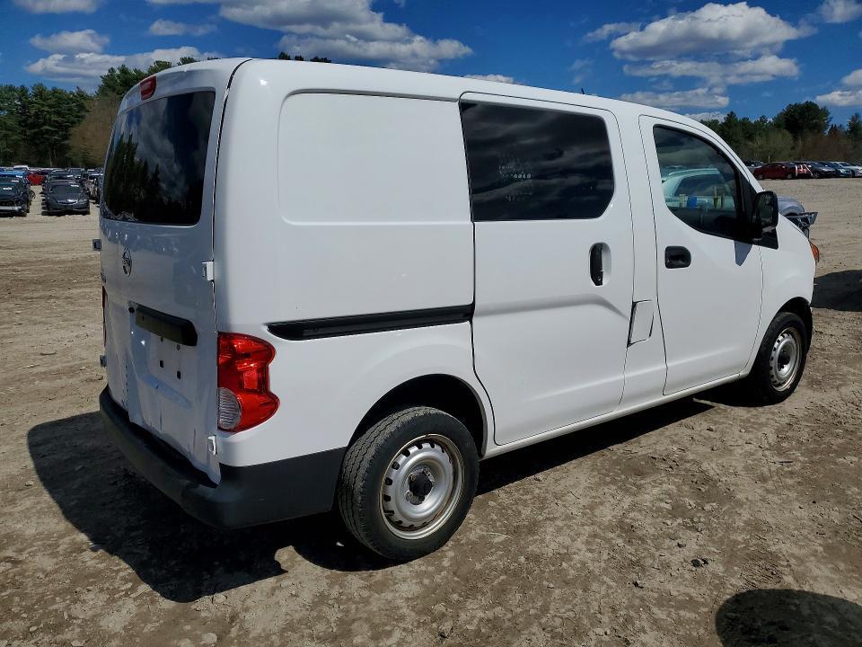 2018 Nissan NV200 S