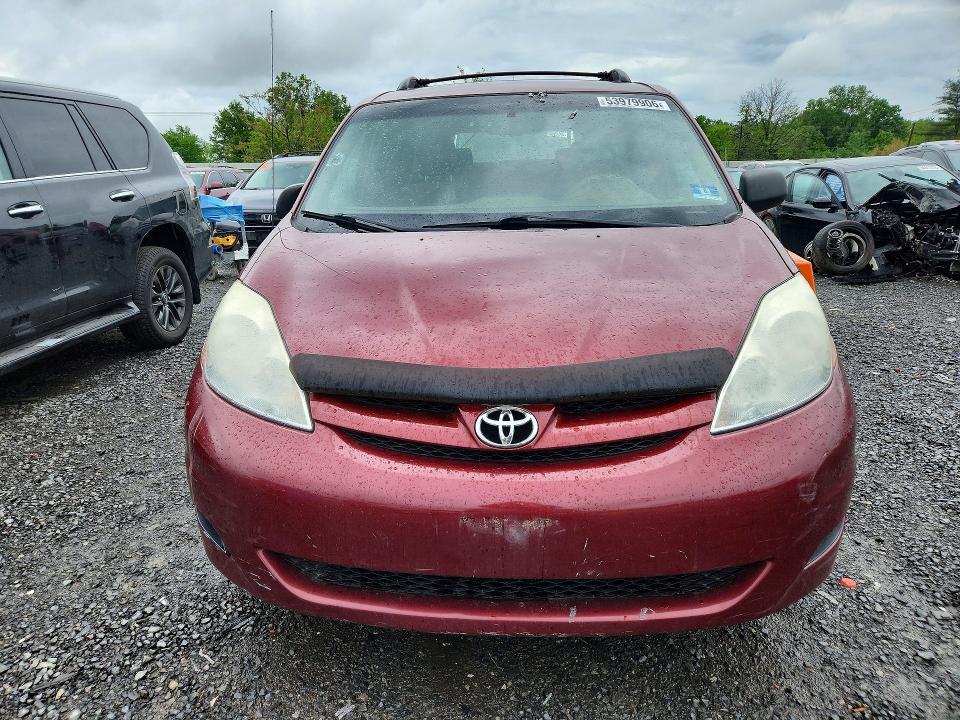 2008 Toyota Sienna le