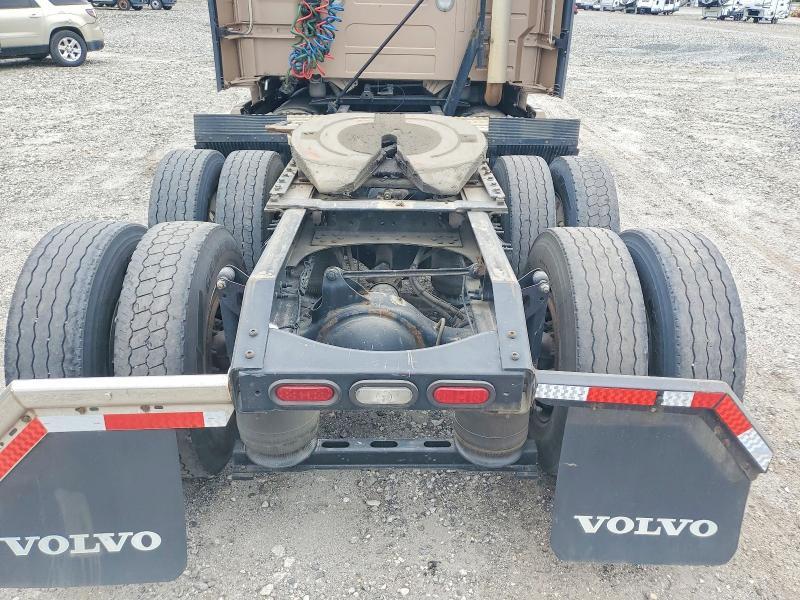 2020 Volvo VN VNL-Semi Truck
