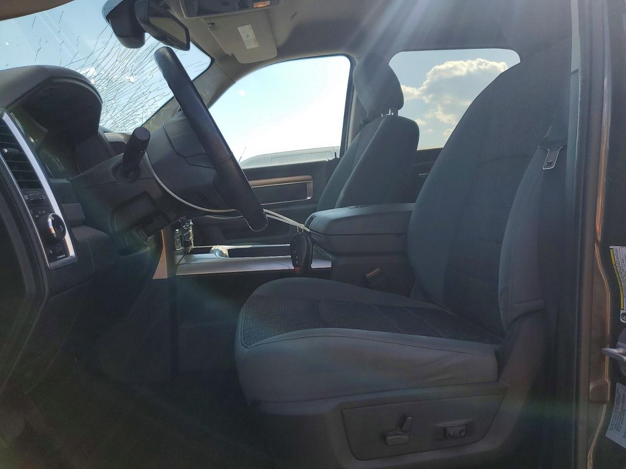 2017 Dodge RAM 1500 SLT