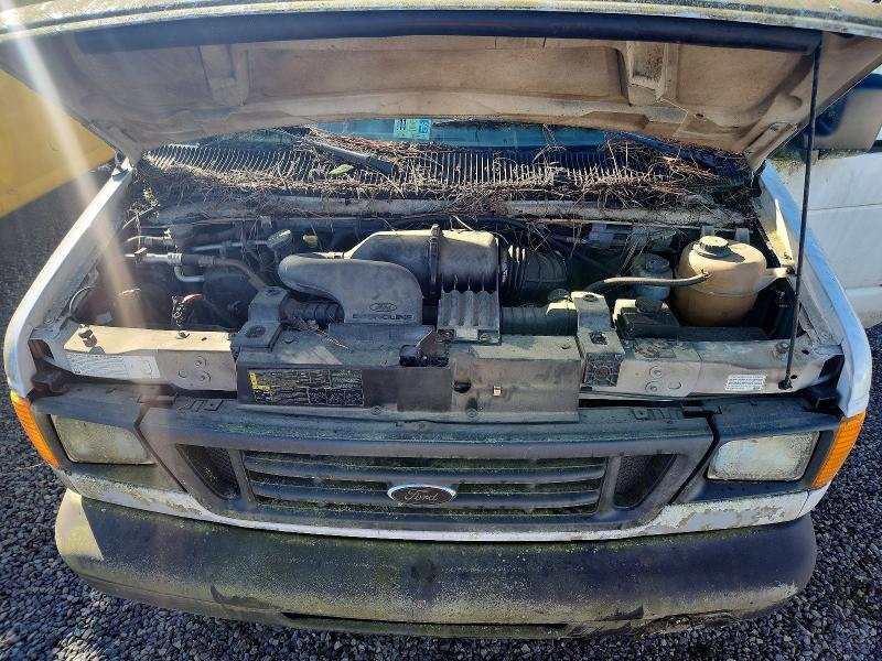 2003 Ford Econoline E350 Super Duty Wagon